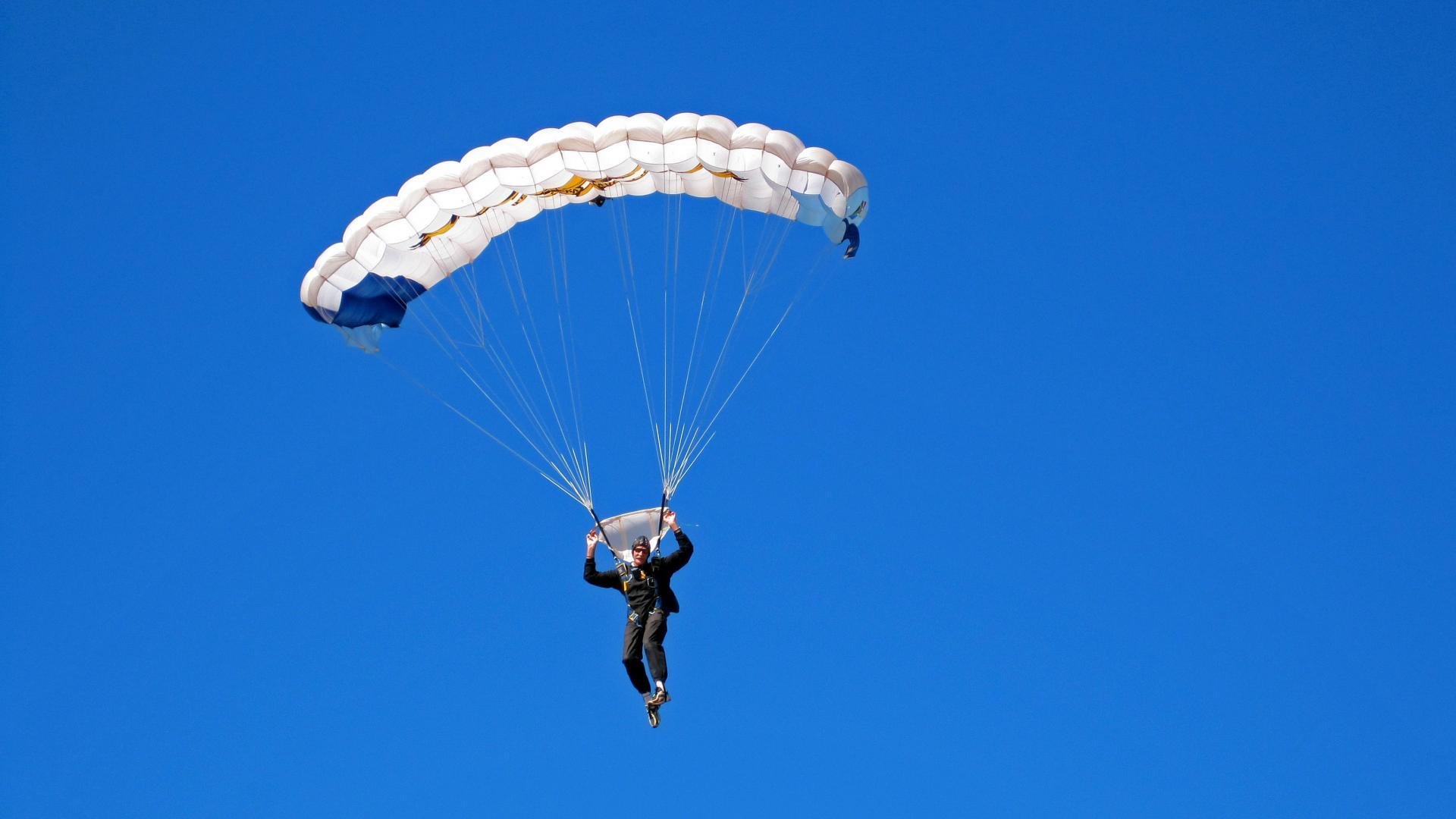 开云体育网页版-世界足球十大精彩瞬间盘点，回顾辉煌时刻，世界足坛最精彩的比赛